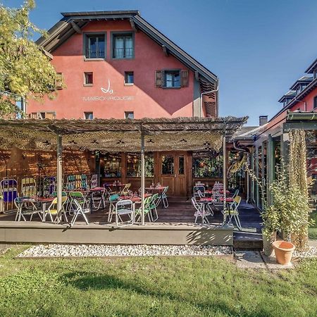 La Maison Rouge Шамбери Екстериор снимка